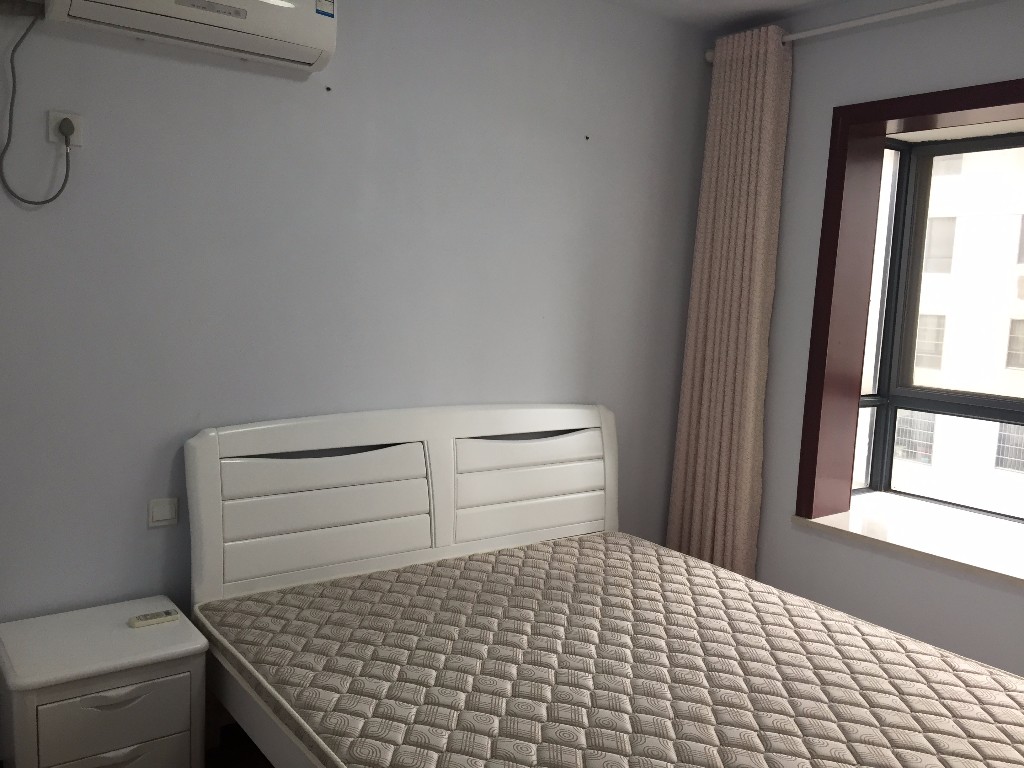 东城港湾 2室2厅1卫 2000.0元/月 东城港湾 2室2厅1卫 2000.0元/月室内图