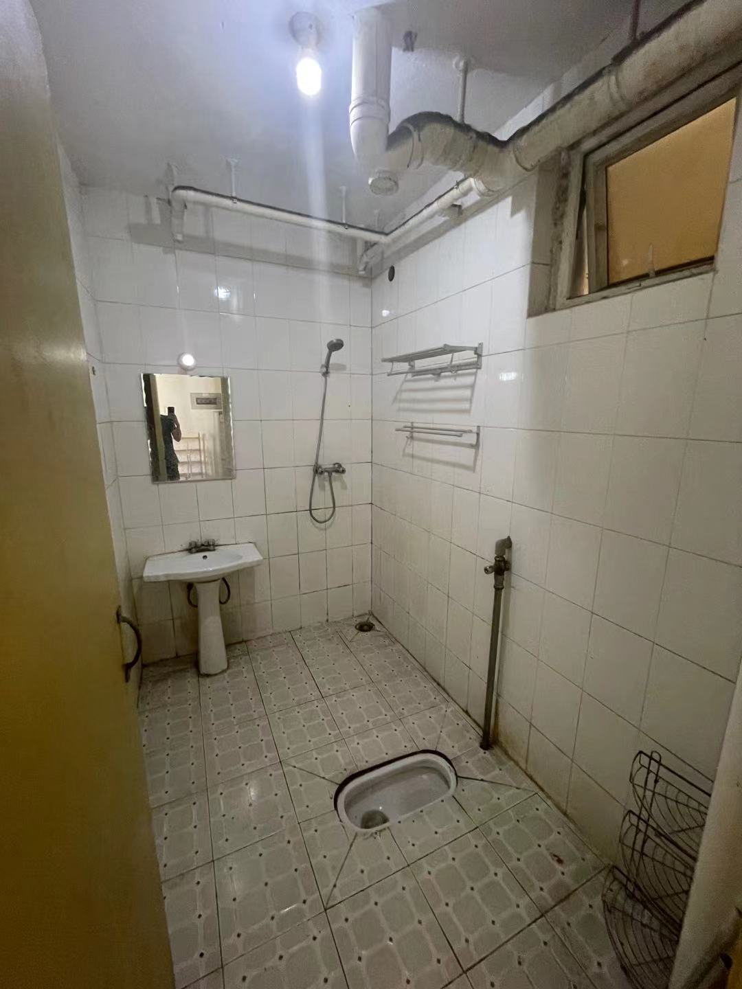 南湖锦苑 1室1厅1卫 1500.0元/月 南湖锦苑 1室1厅1卫 1500.0元/月室内图