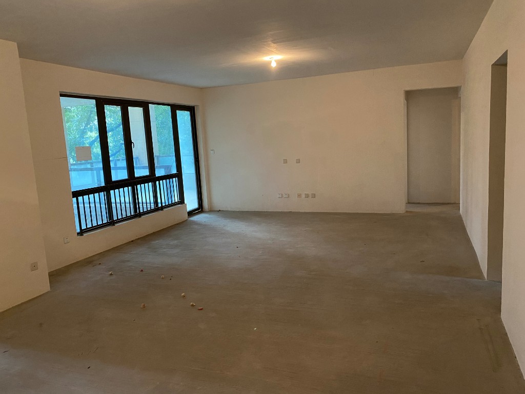 南湖国际4期  4室1厅3卫    1700.0元/月 南湖国际4期  4室1厅3卫    1700.0元/月室内图