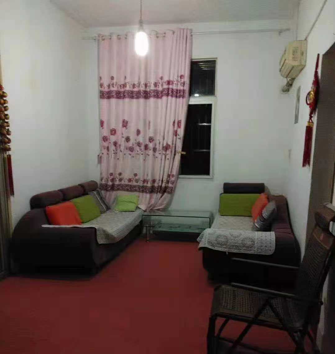 石峰东路散盘 2室2厅0卫 1000.00元/月 石峰东路散盘 2室2厅0卫 1000.00元/月室内图