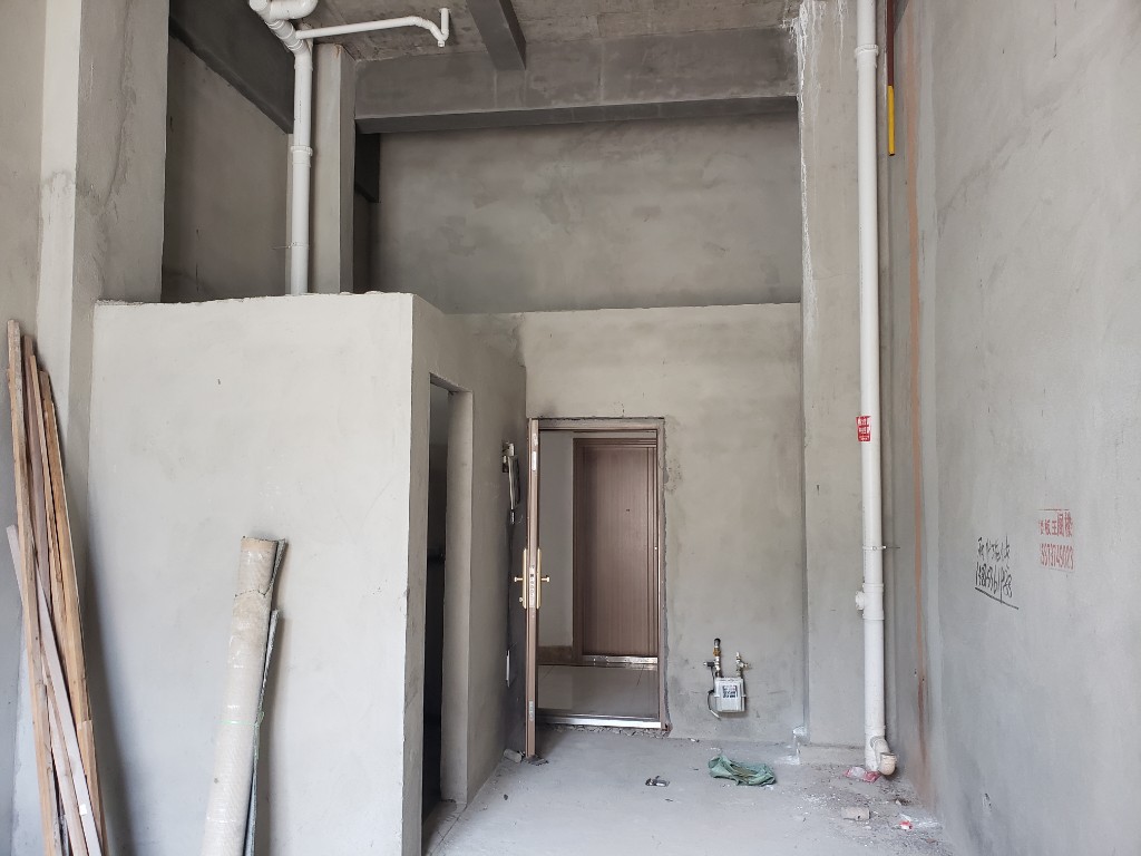 桃花缘  1室1厅1卫    41.8万 桃花缘  1室1厅1卫    41.8万客厅