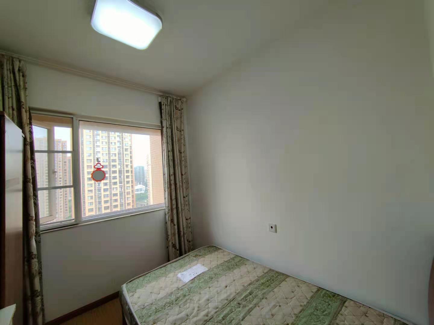 鑫苑鑫都汇南区  3室1厅1卫    1900.0元/月 鑫苑鑫都汇南区  3室1厅1卫    1900.0元/月室内图