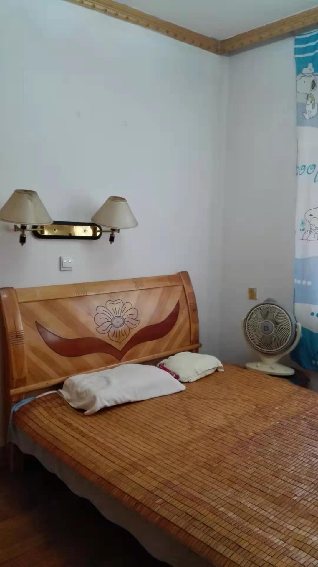 荷叶大楼 3室1厅1卫 800.0元/月 荷叶大楼 3室1厅1卫 800.0元/月室内图