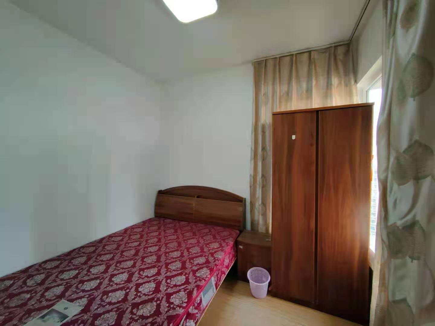 鑫苑鑫都汇南区  3室1厅1卫    1900.0元/月 鑫苑鑫都汇南区  3室1厅1卫    1900.0元/月室内图