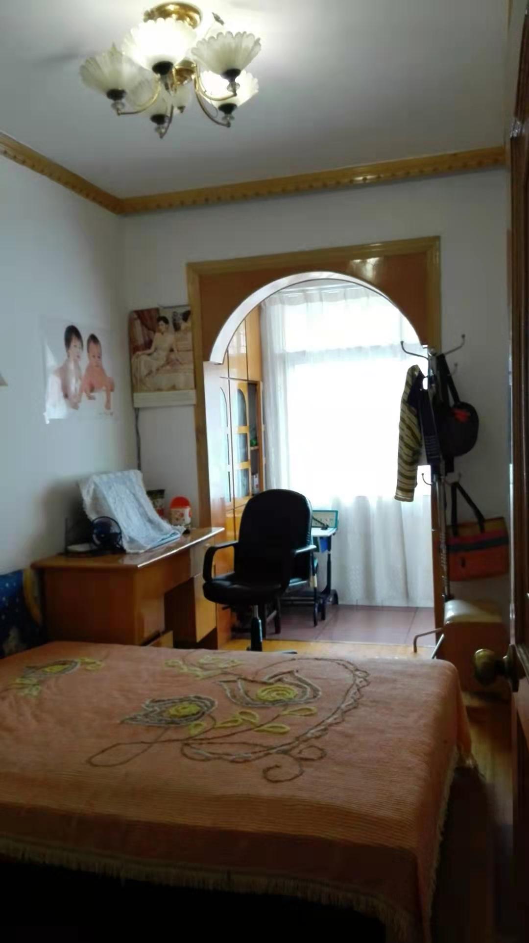 荷叶大楼 3室1厅1卫 800.0元/月 荷叶大楼 3室1厅1卫 800.0元/月室内图