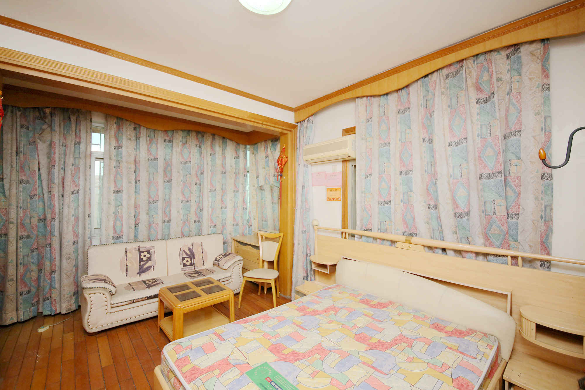 火星信用社宿舍  3室2厅2卫    75.0万卧室