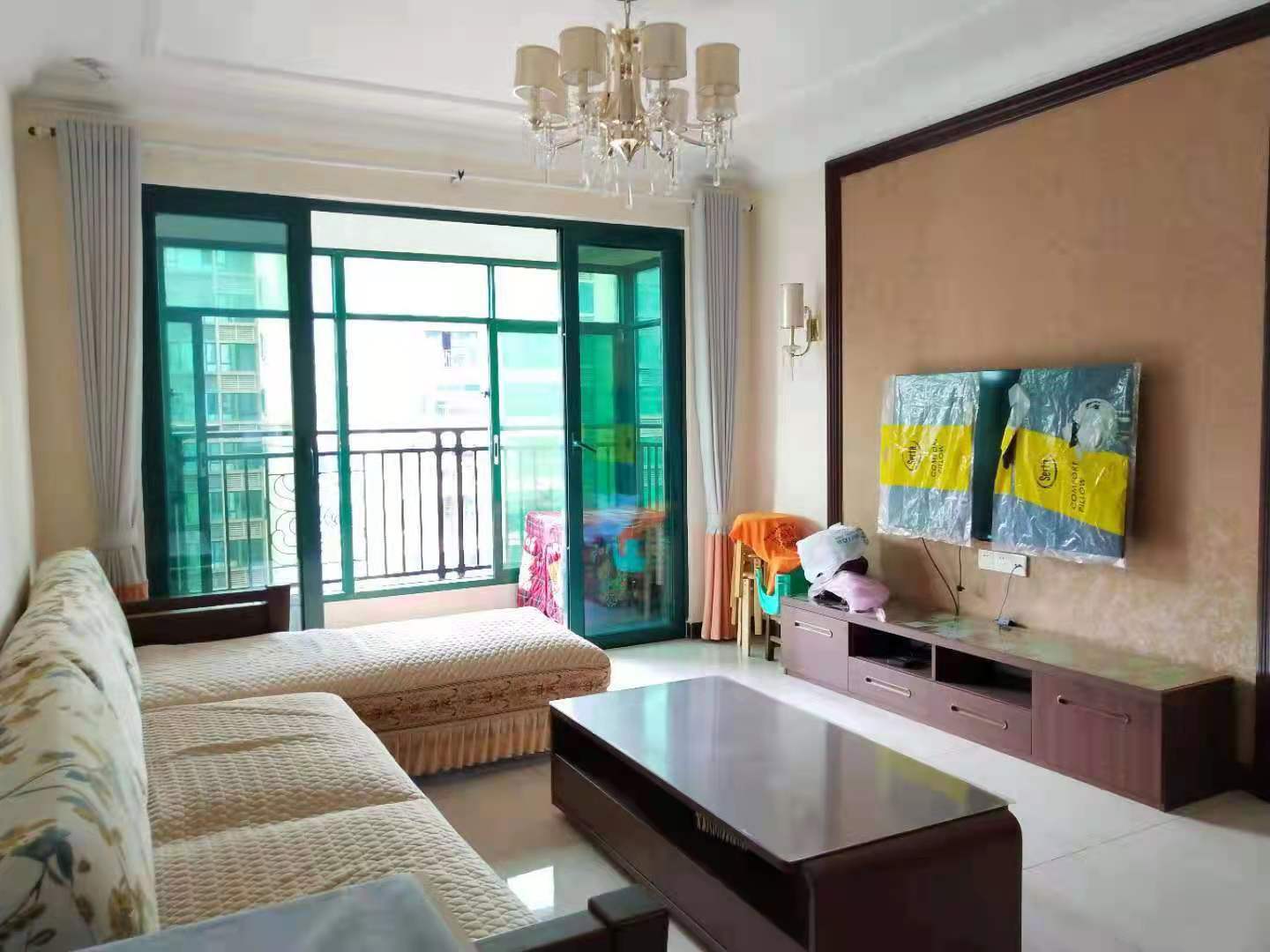 恒大绿洲  3室2厅2卫    2500.0元/月 恒大绿洲  3室2厅2卫    2500.0元/月室内图