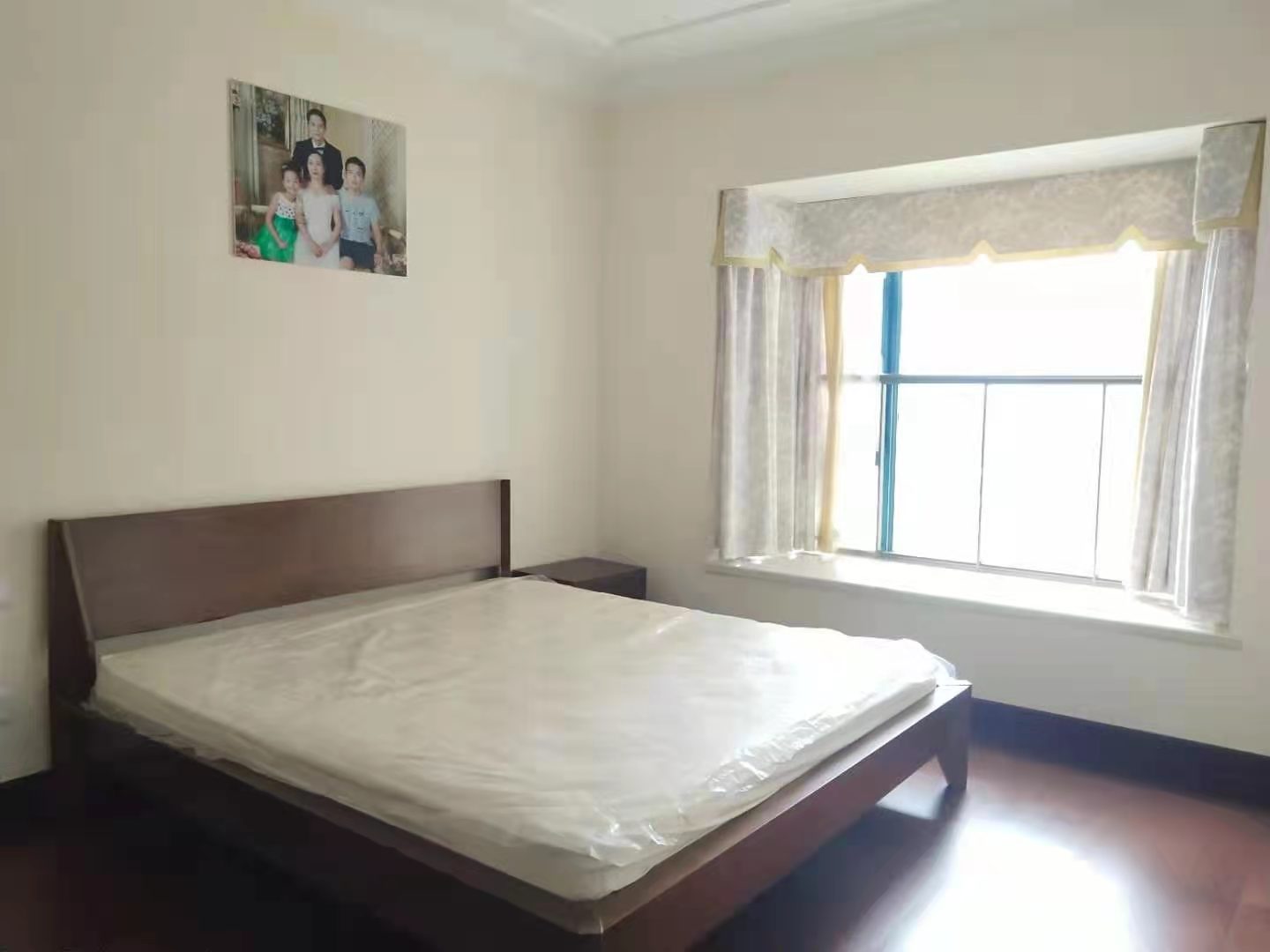 恒大绿洲  3室2厅2卫    2500.0元/月 恒大绿洲  3室2厅2卫    2500.0元/月室内图