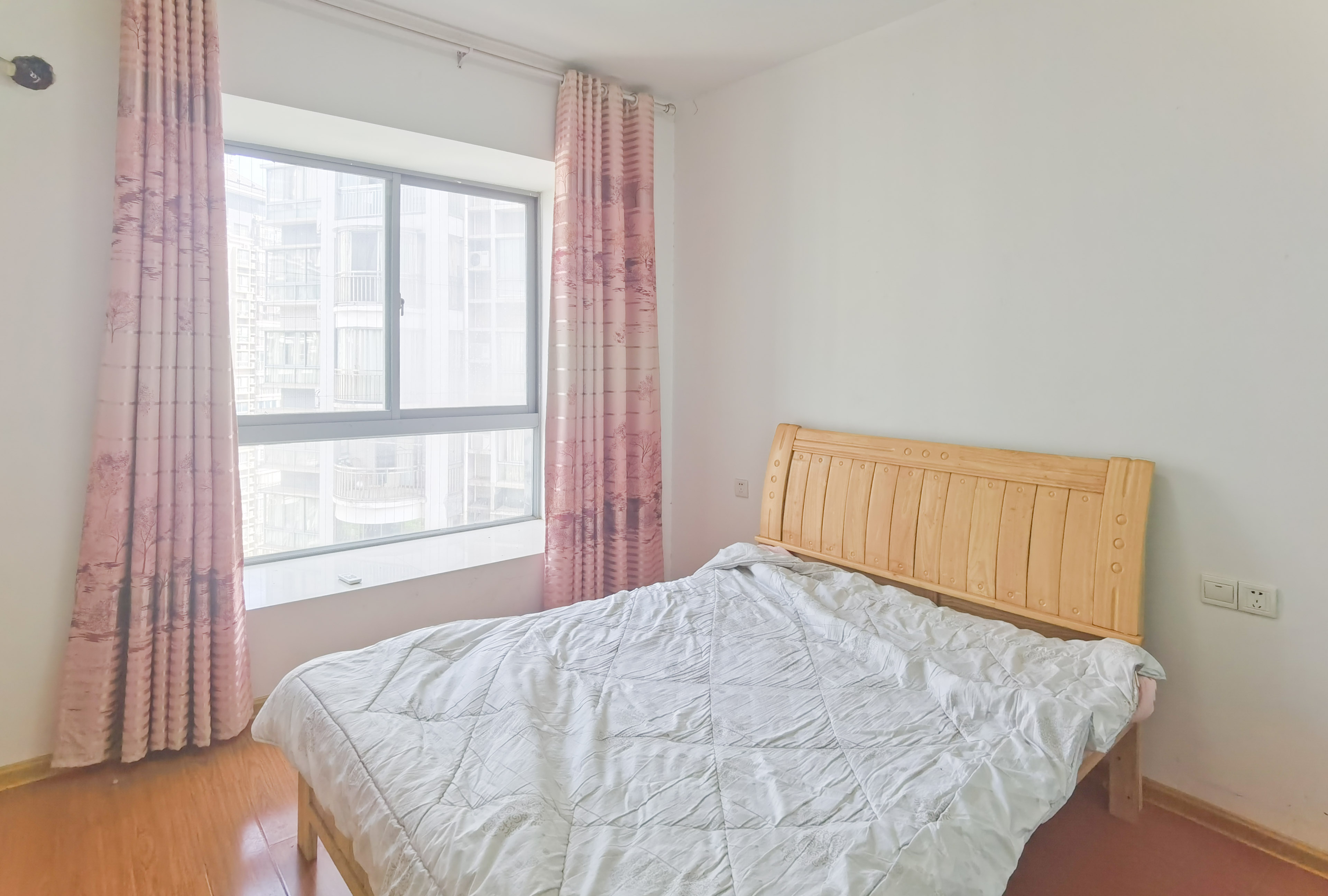 株洲锦绣江山  3室2厅1卫    91.0万 株洲锦绣江山  3室2厅1卫    91.0万客厅