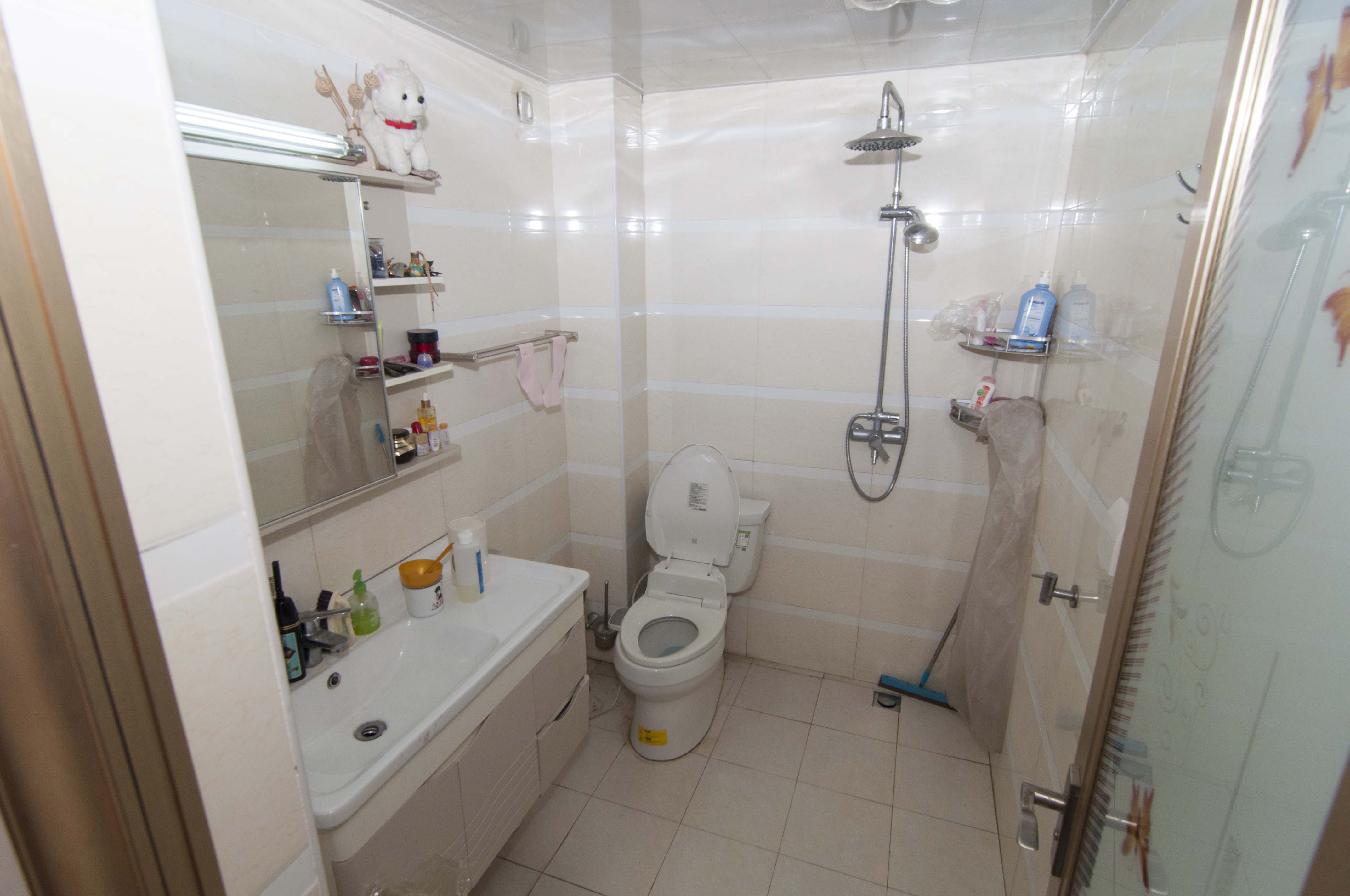 輕工小區(qū)（湖南輕工研究院宿舍）  3室2廳2衛(wèi)    98.0萬衛(wèi)生間