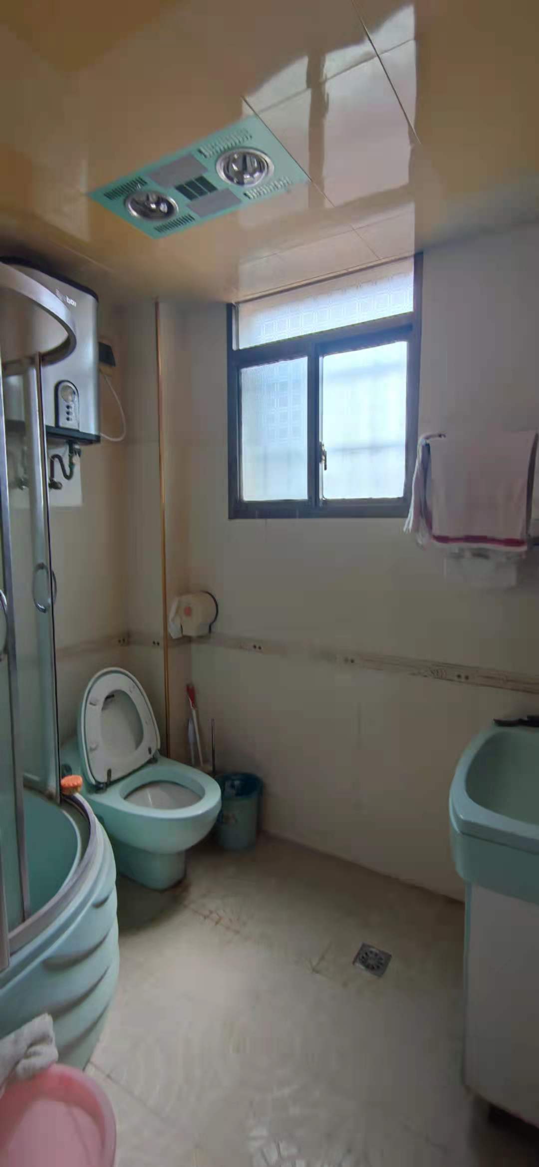 娄星区散盘 4室2厅2卫 88.8万 娄星区散盘 4室2厅2卫 88.8万其他