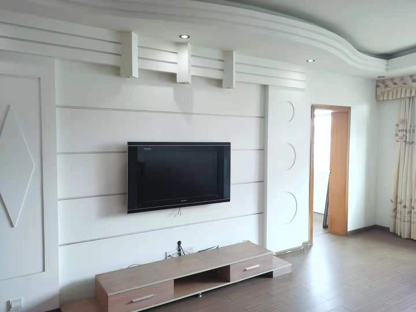 朝阳办事处江家坪居委会(鸿业小区) 4室2厅2卫 1200.0元/月 朝阳办事处江家坪居委会(鸿业小区) 4室2厅2卫 1200.0元/月室内图