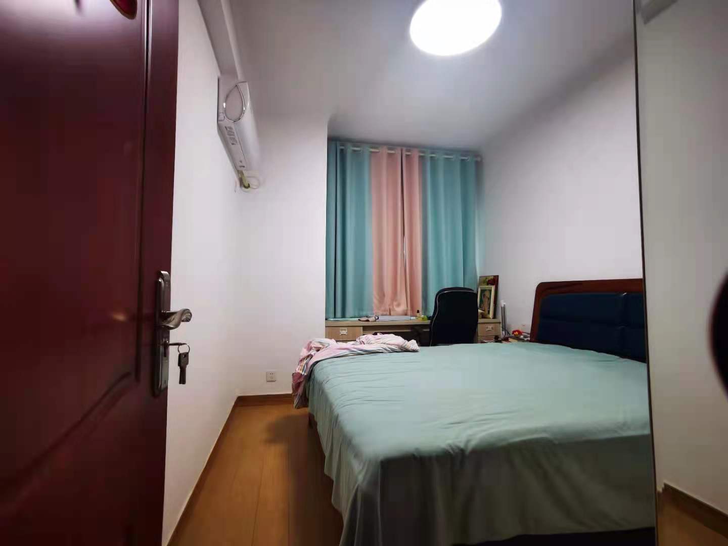 国色天香 3室2厅2卫 96.0万 国色天香 3室2厅2卫 96.0万客厅