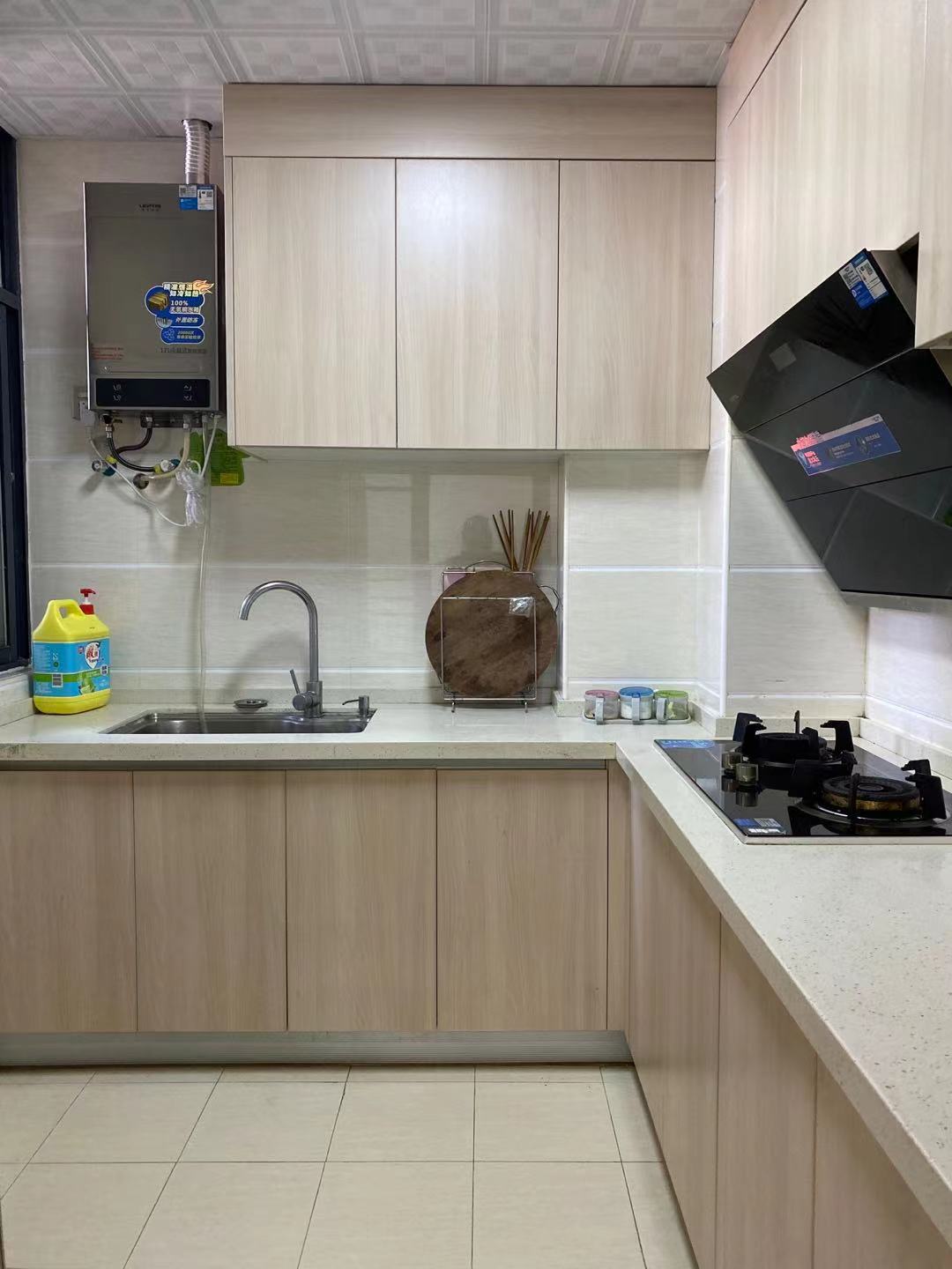 龙锦花苑 2室1厅1卫 1800.0元/月 龙锦花苑 2室1厅1卫 1800.0元/月室内图