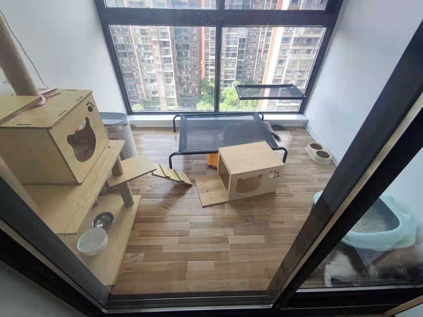 会龙山溪谷(住宅)  3室2厅2卫    93.8万 会龙山溪谷(住宅)  3室2厅2卫    93.8万客厅