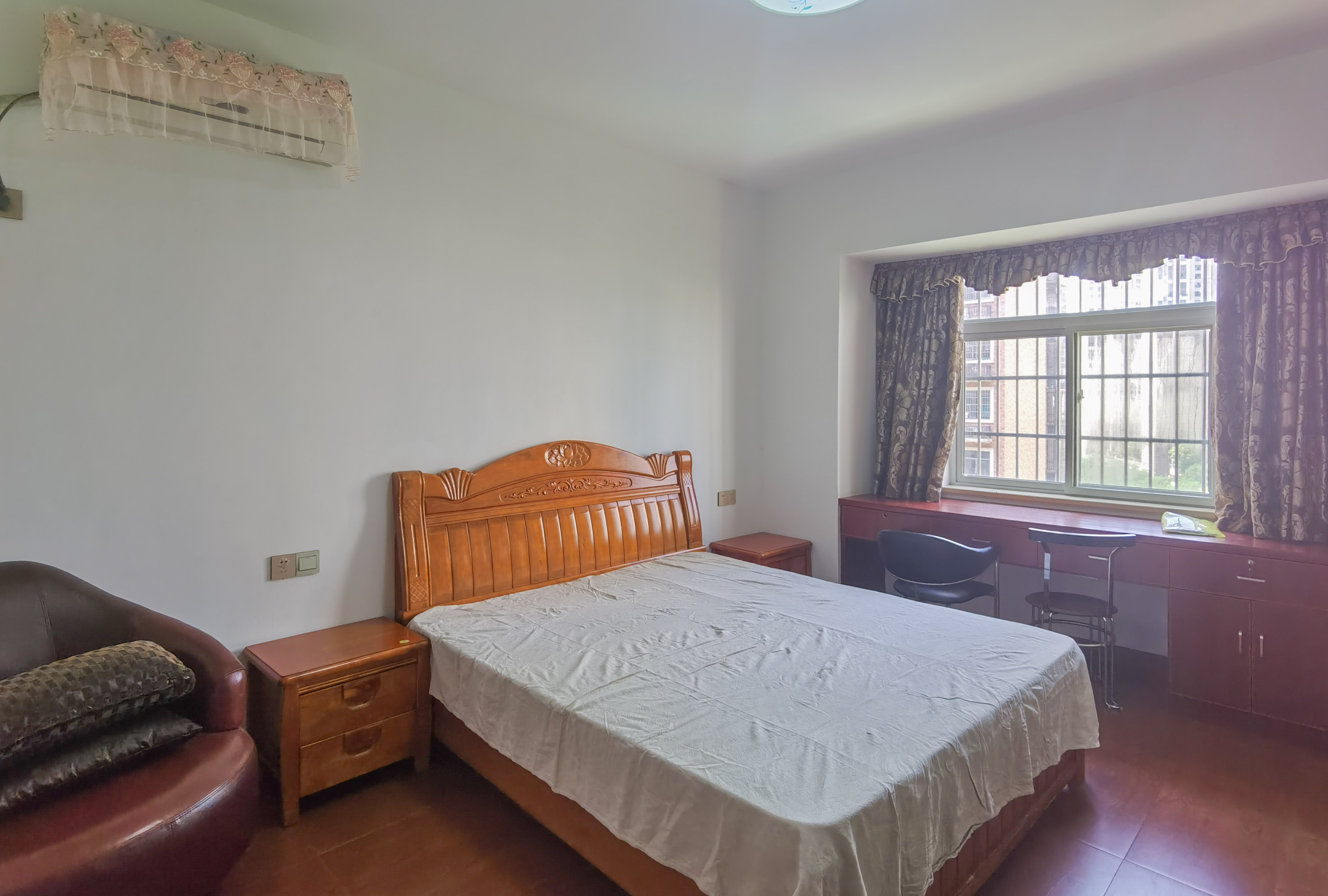 香博堡 3室2厅2卫 50.0万 香博堡 3室2厅2卫 50.0万客厅