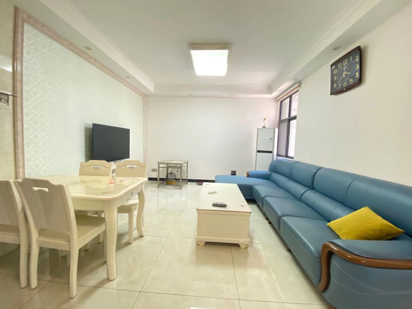 龙锦花苑 2室1厅1卫 1800.0元/月 龙锦花苑 2室1厅1卫 1800.0元/月室内图