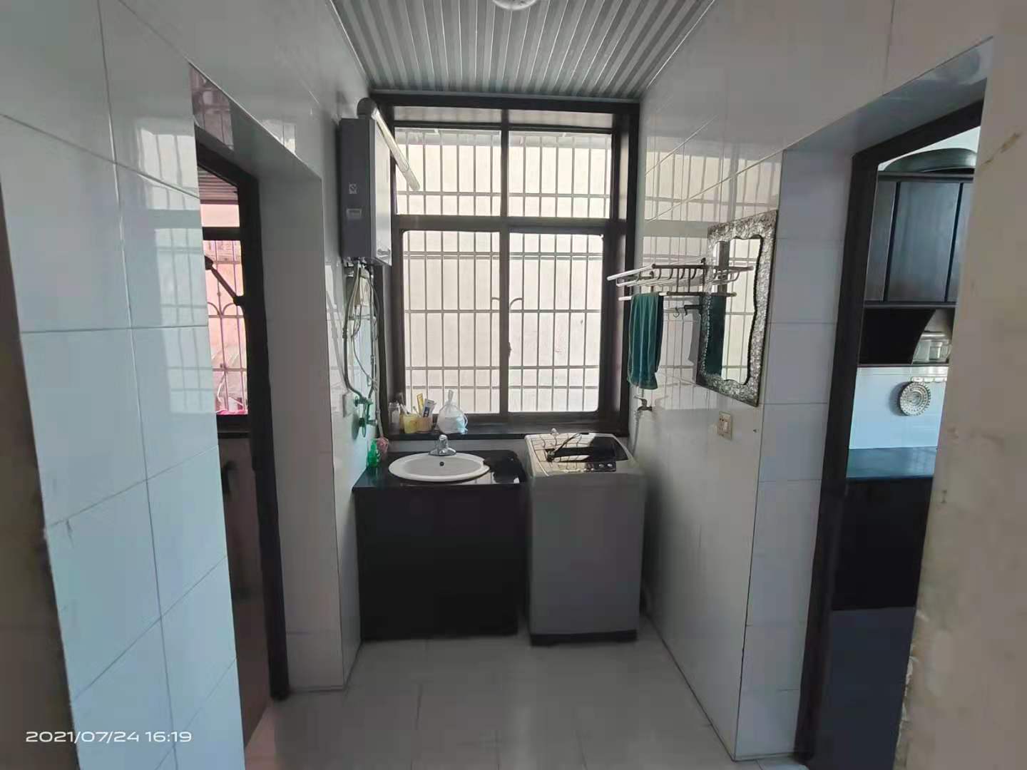 金石花小区  2室2厅1卫    600.0元/月 金石花小区  2室2厅1卫    600.0元/月室内图