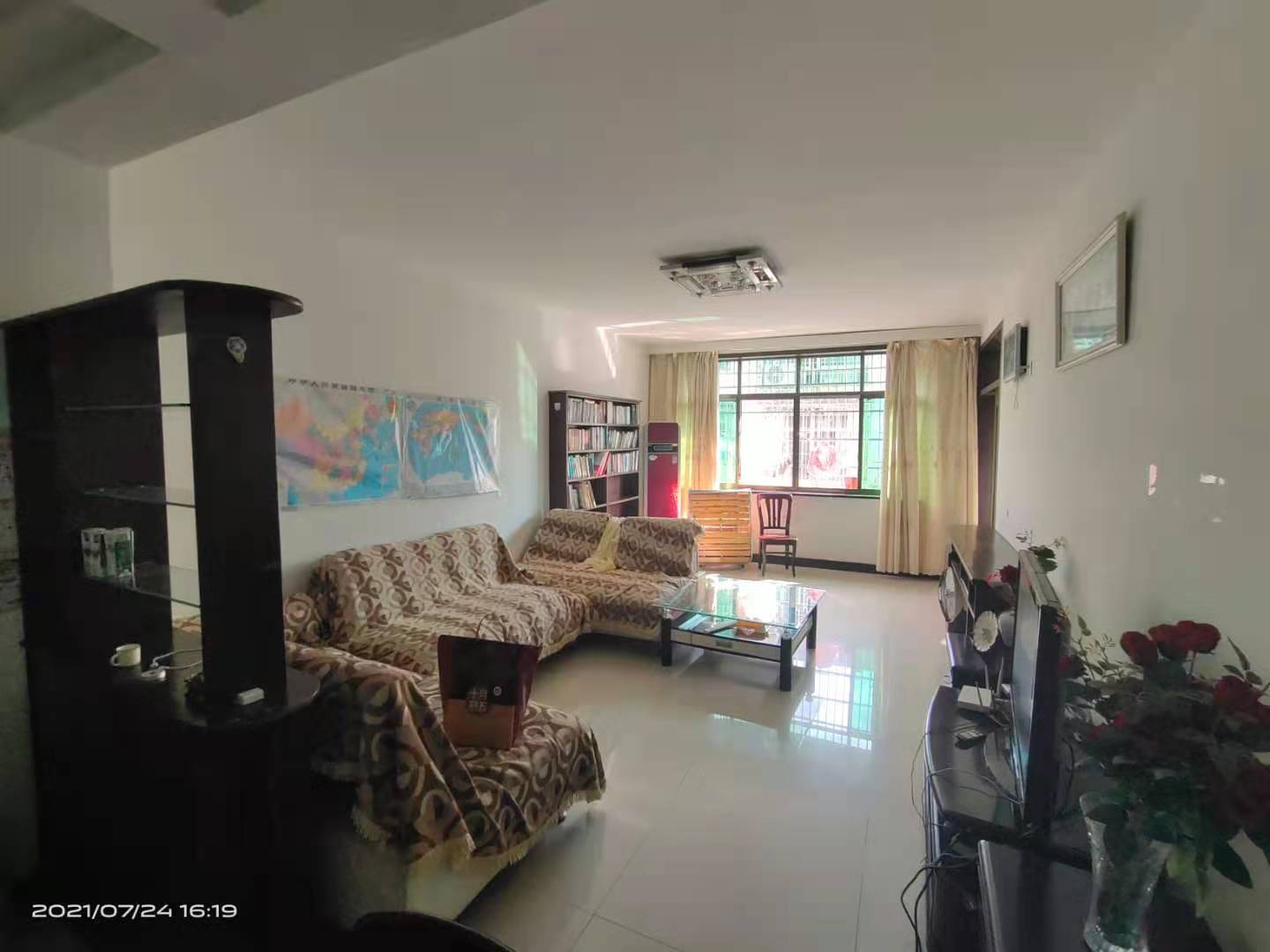 金石花小区  2室2厅1卫    600.0元/月 金石花小区  2室2厅1卫    600.0元/月室内图