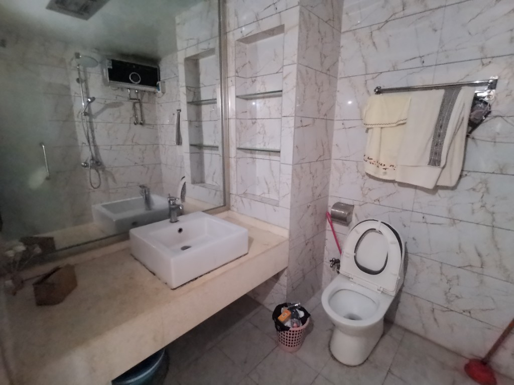 和平路行政公馆 1室1厅1卫 1500.0元/月 和平路行政公馆 1室1厅1卫 1500.0元/月室内图