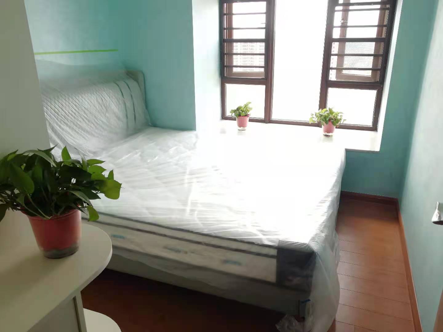 碧桂园麓府 3室2厅2卫 2500.0元/月 碧桂园麓府 3室2厅2卫 2500.0元/月室内图