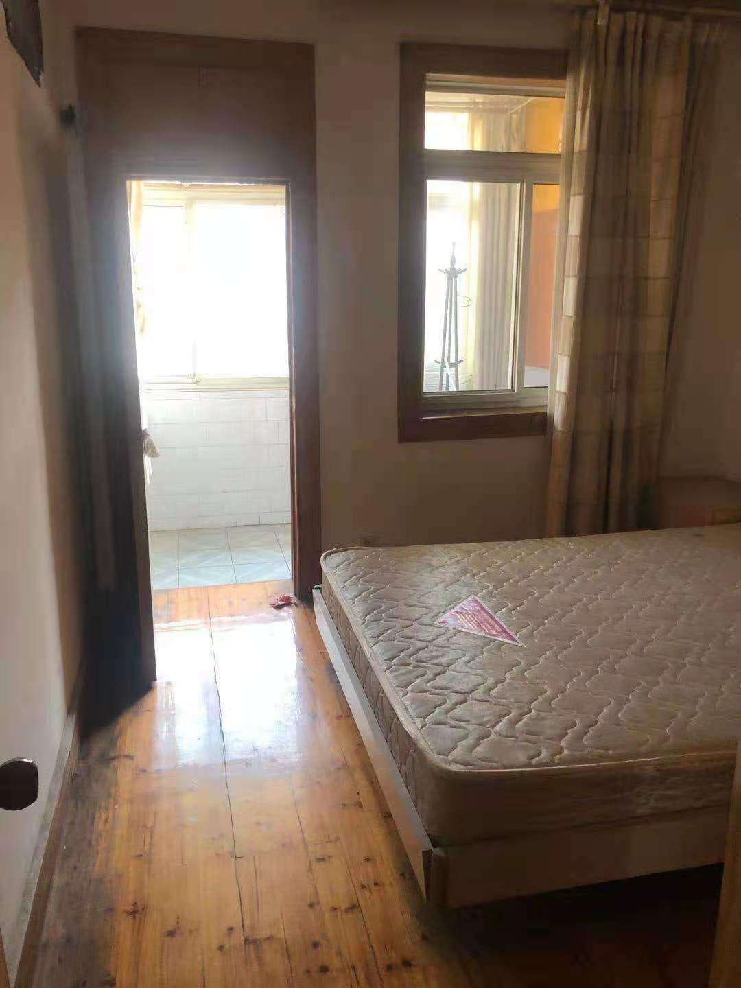 野鸭冲(新屋街) 2室1厅1卫 800.0元/月 野鸭冲(新屋街) 2室1厅1卫 800.0元/月室内图