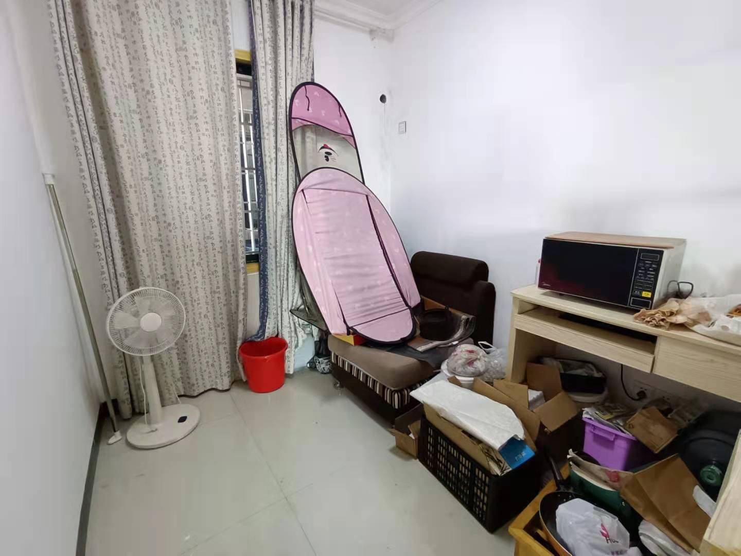 长河广场(待清理)  2室1厅1卫    2000.0元/月 长河广场(待清理)  2室1厅1卫    2000.0元/月室内图