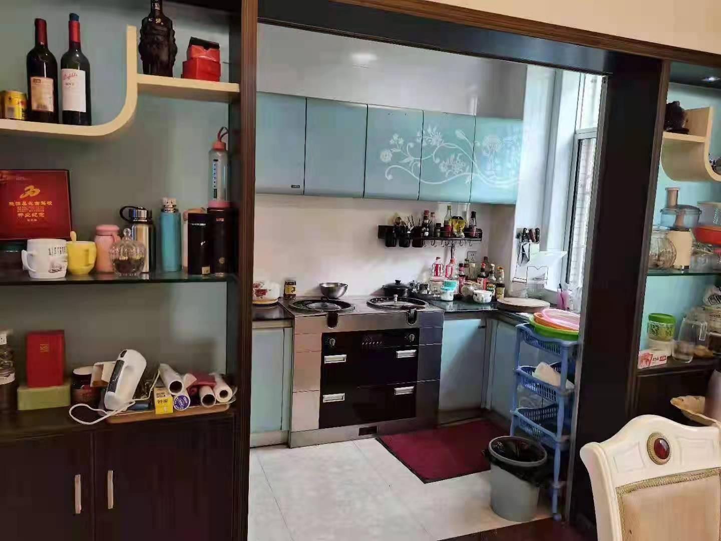 碧水馨城 3室2厅2卫 63.8万 碧水馨城 3室2厅2卫 63.8万厨房