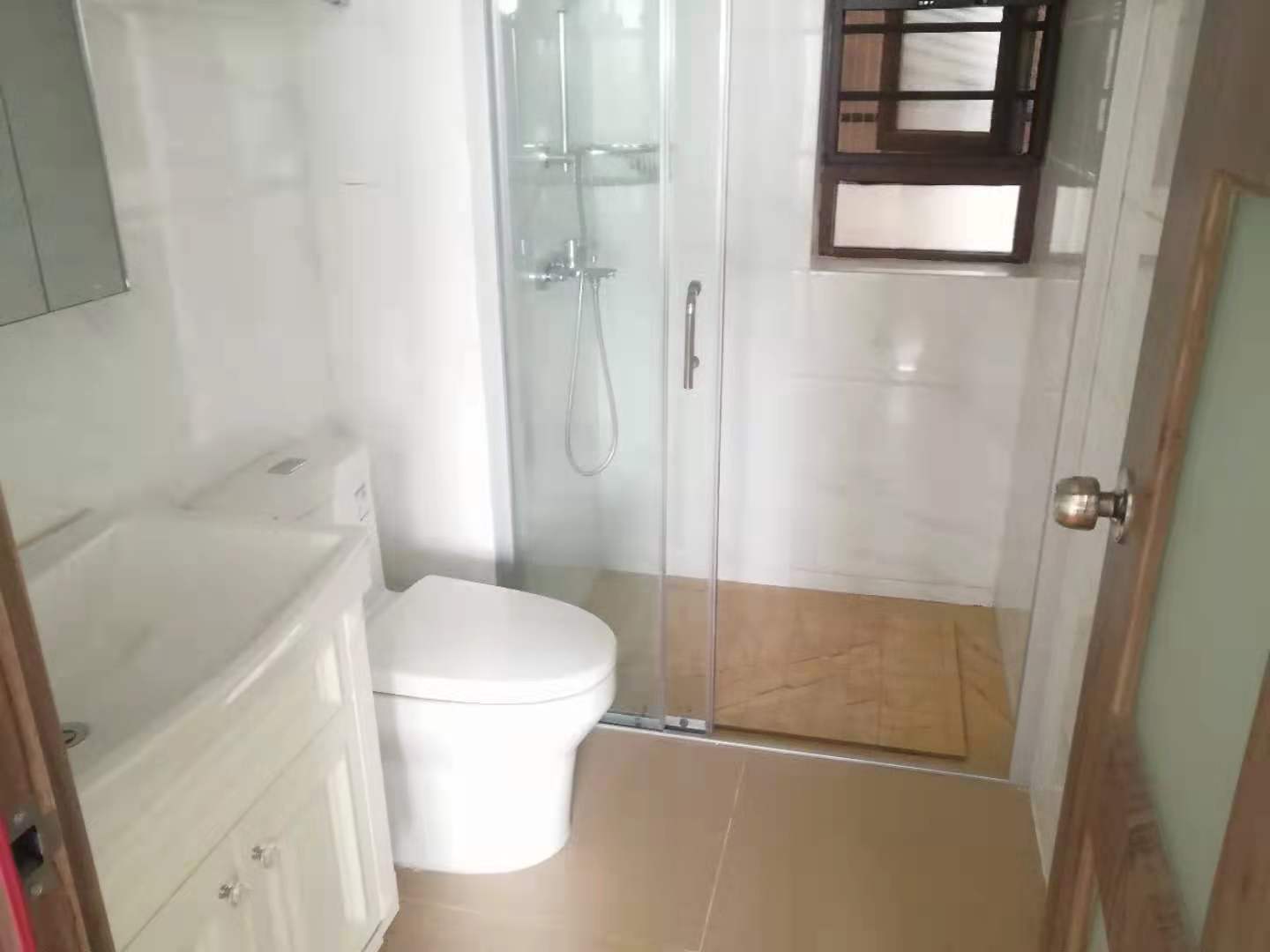 碧桂园麓府 3室2厅2卫 2500.0元/月 碧桂园麓府 3室2厅2卫 2500.0元/月室内图