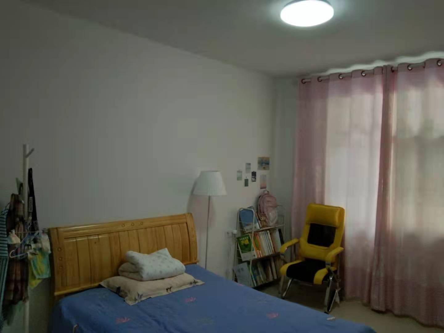 桃花仑工商银行家属区 2室1厅1卫 1200.0元/月 桃花仑工商银行家属区 2室1厅1卫 1200.0元/月室内图