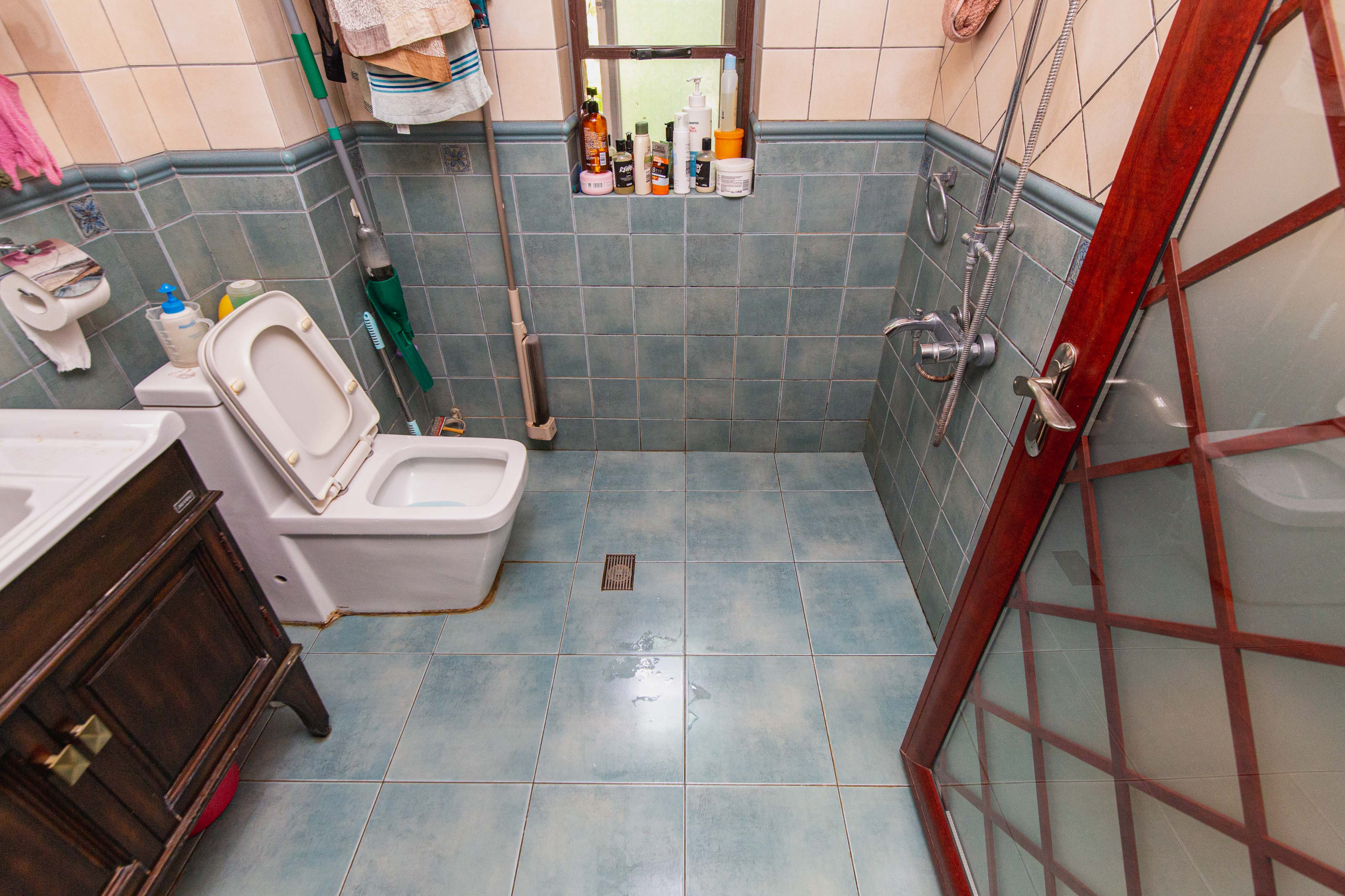 新城新世界一二三期  2室1厅1卫    115.0万卫生间