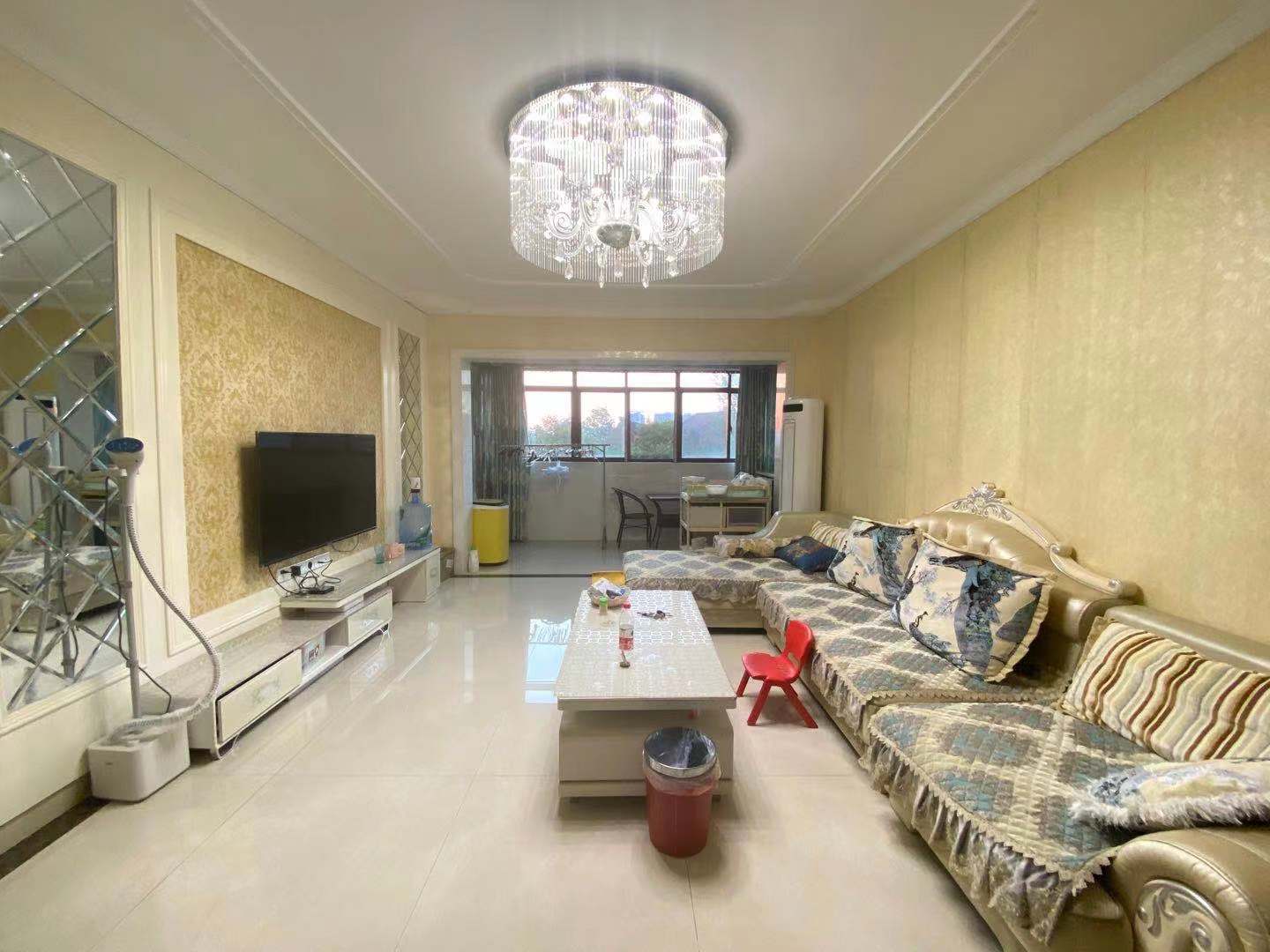 禧诚雁巢  3室2厅2卫    2200.0元/月 禧诚雁巢  3室2厅2卫    2200.0元/月室内图