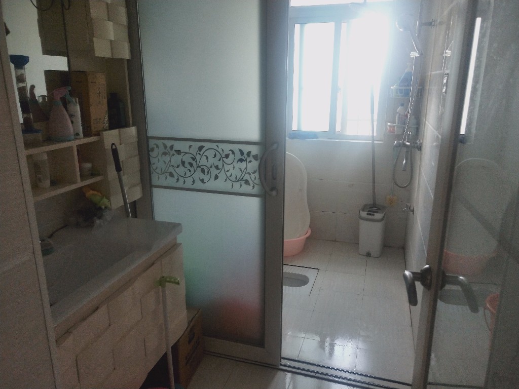 金钩山散盘 2室1厅1卫 1000.0元/月 金钩山散盘 2室1厅1卫 1000.0元/月室内图