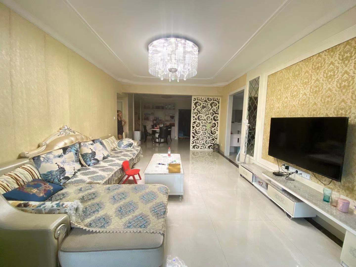 禧诚雁巢  3室2厅2卫    2200.0元/月 禧诚雁巢  3室2厅2卫    2200.0元/月室内图