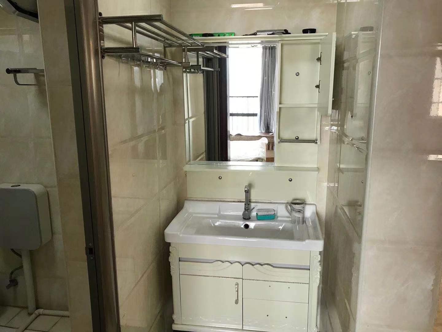 中建岳阳中心 2室2厅2卫 2800.0元/月 中建岳阳中心 2室2厅2卫 2800.0元/月室内图