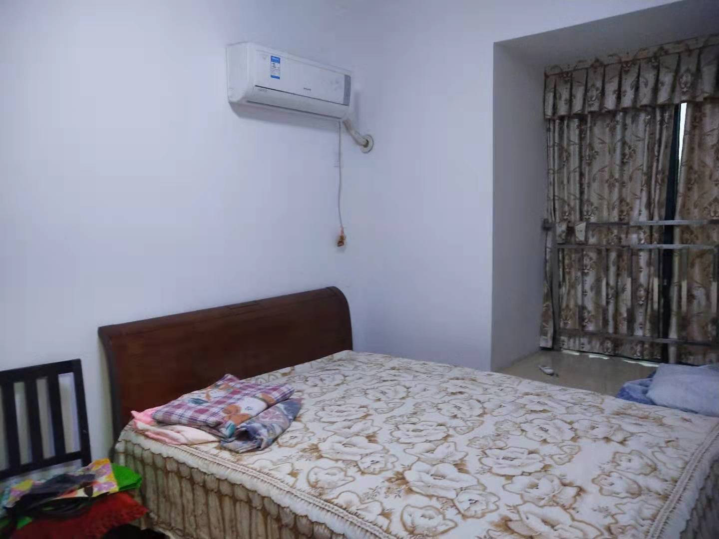 桃花里 2室2厅1卫 1800.0元/月 桃花里 2室2厅1卫 1800.0元/月室内图