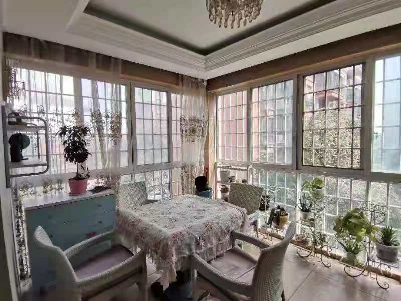 山水名苑  4室2厅2卫    108.0万 山水名苑  4室2厅2卫    108.0万卫生间