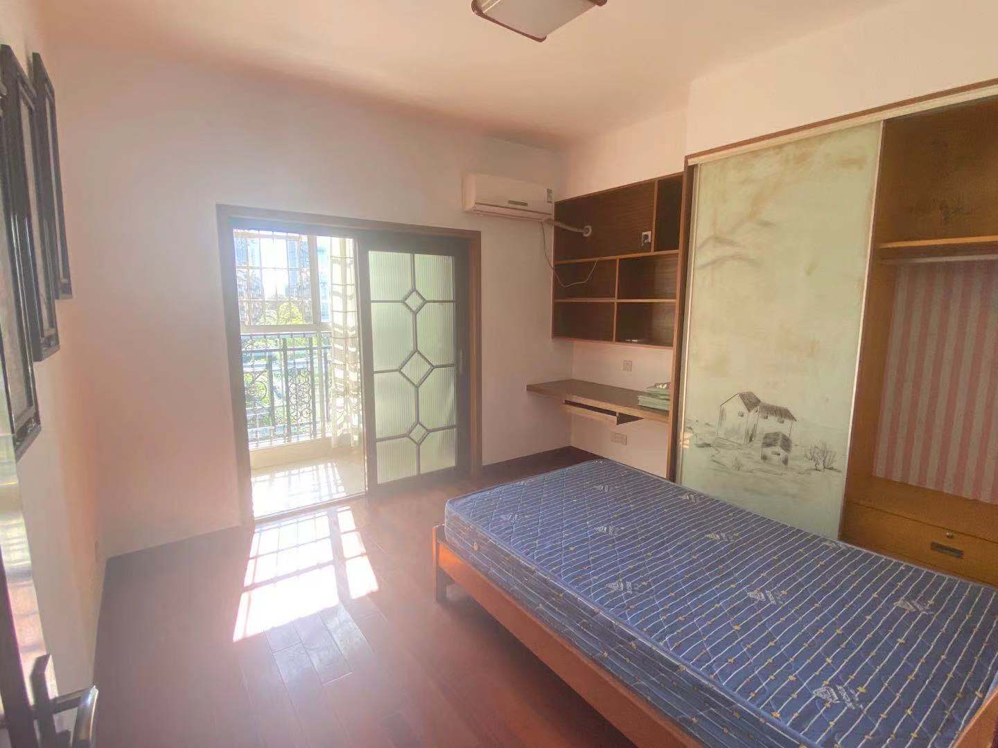 珠江丽园 3室2厅2卫 2000.0元/月 珠江丽园 3室2厅2卫 2000.0元/月室内图