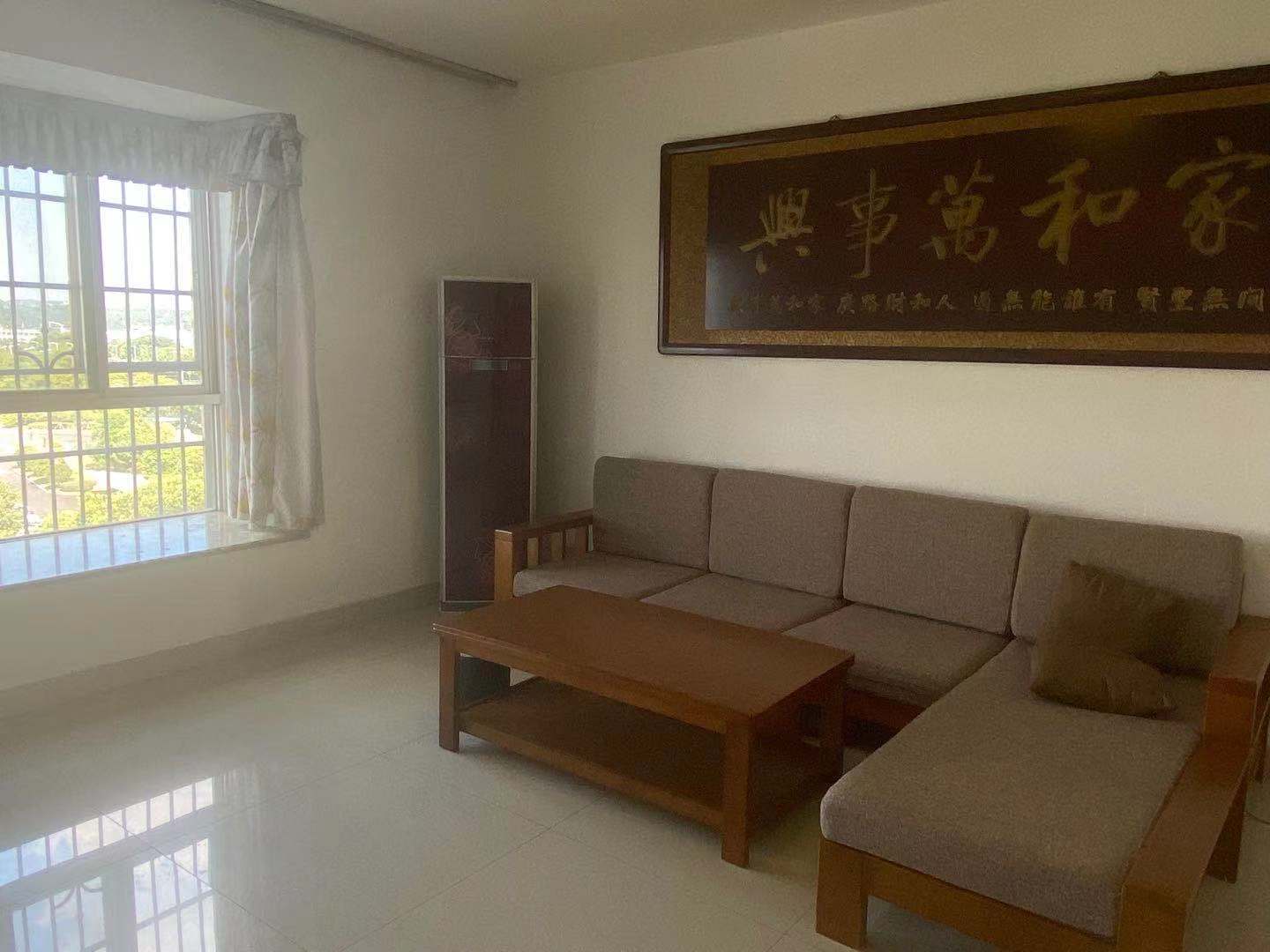 珠江丽园 3室2厅2卫 2000.0元/月 珠江丽园 3室2厅2卫 2000.0元/月室内图