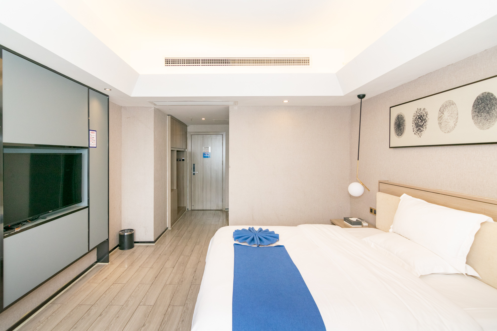 城市时光  1室1厅1卫   28.00万室内图1
