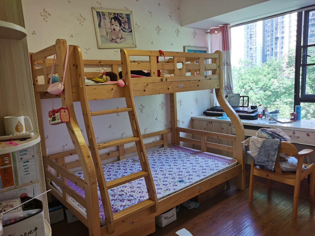 蓝溪谷 3室2厅2卫 68.0万 蓝溪谷 3室2厅2卫 68.0万客厅