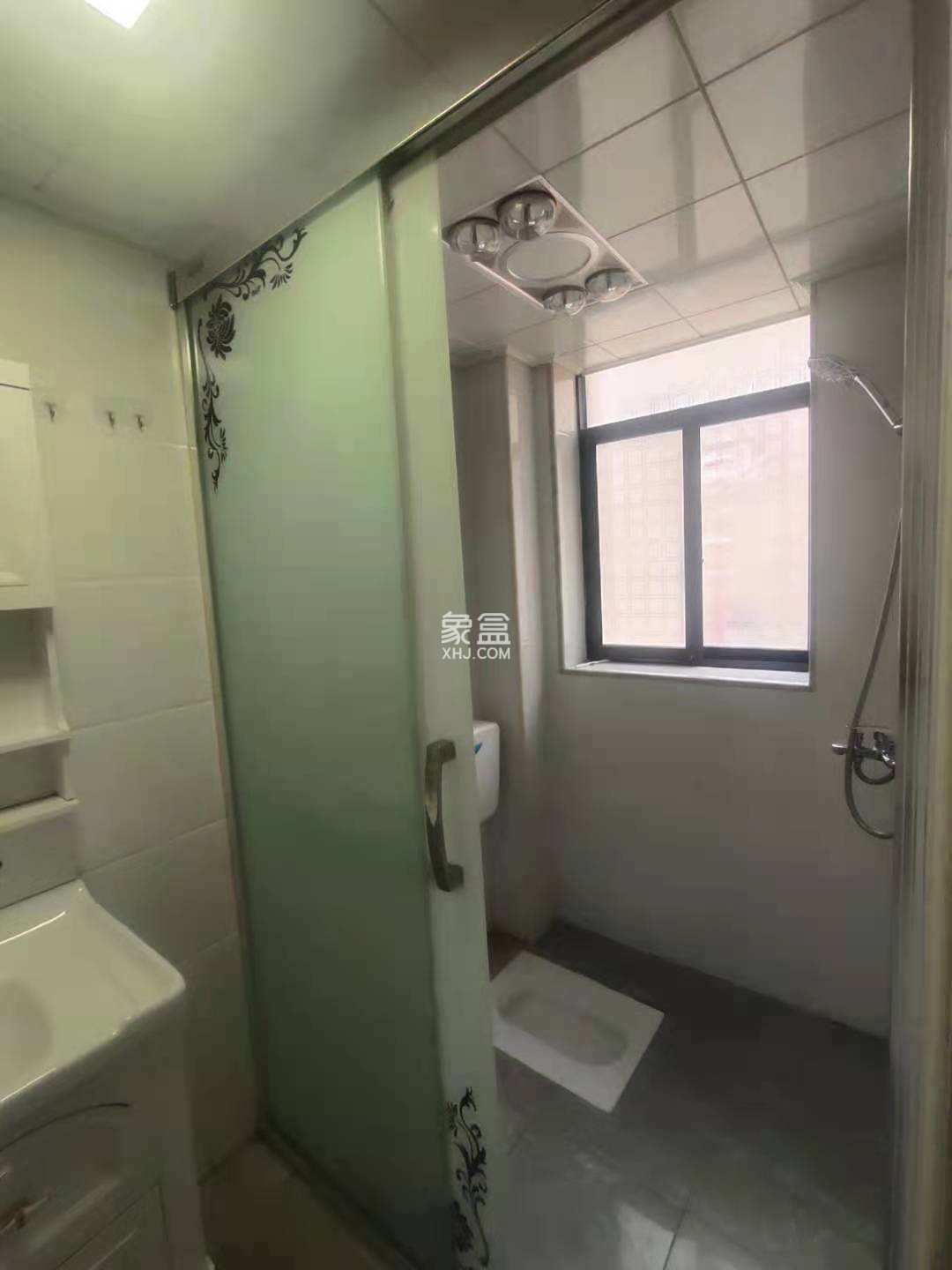 金柘北区  3室2厅1卫    1600.0元/月 金柘北区  3室2厅1卫    1600.0元/月室内图