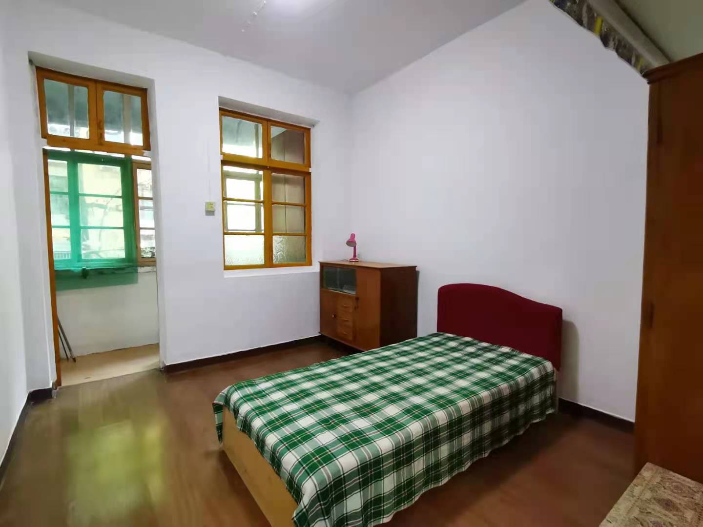 北山一村 2室1厅1卫 1000.0元/月 北山一村 2室1厅1卫 1000.0元/月室内图