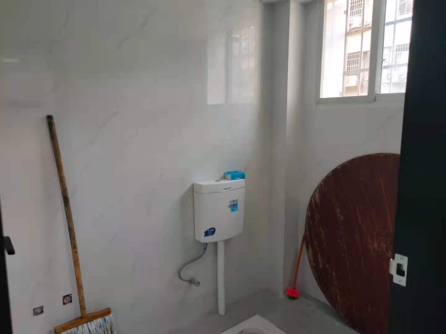 金柘小区  2室2厅1卫    1500.0元/月 金柘小区  2室2厅1卫    1500.0元/月室内图