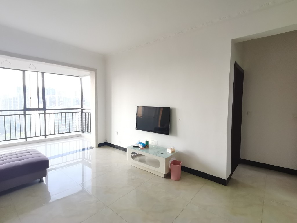 星月都会  3室2厅1卫    2200.0元/月 星月都会  3室2厅1卫    2200.0元/月室内图