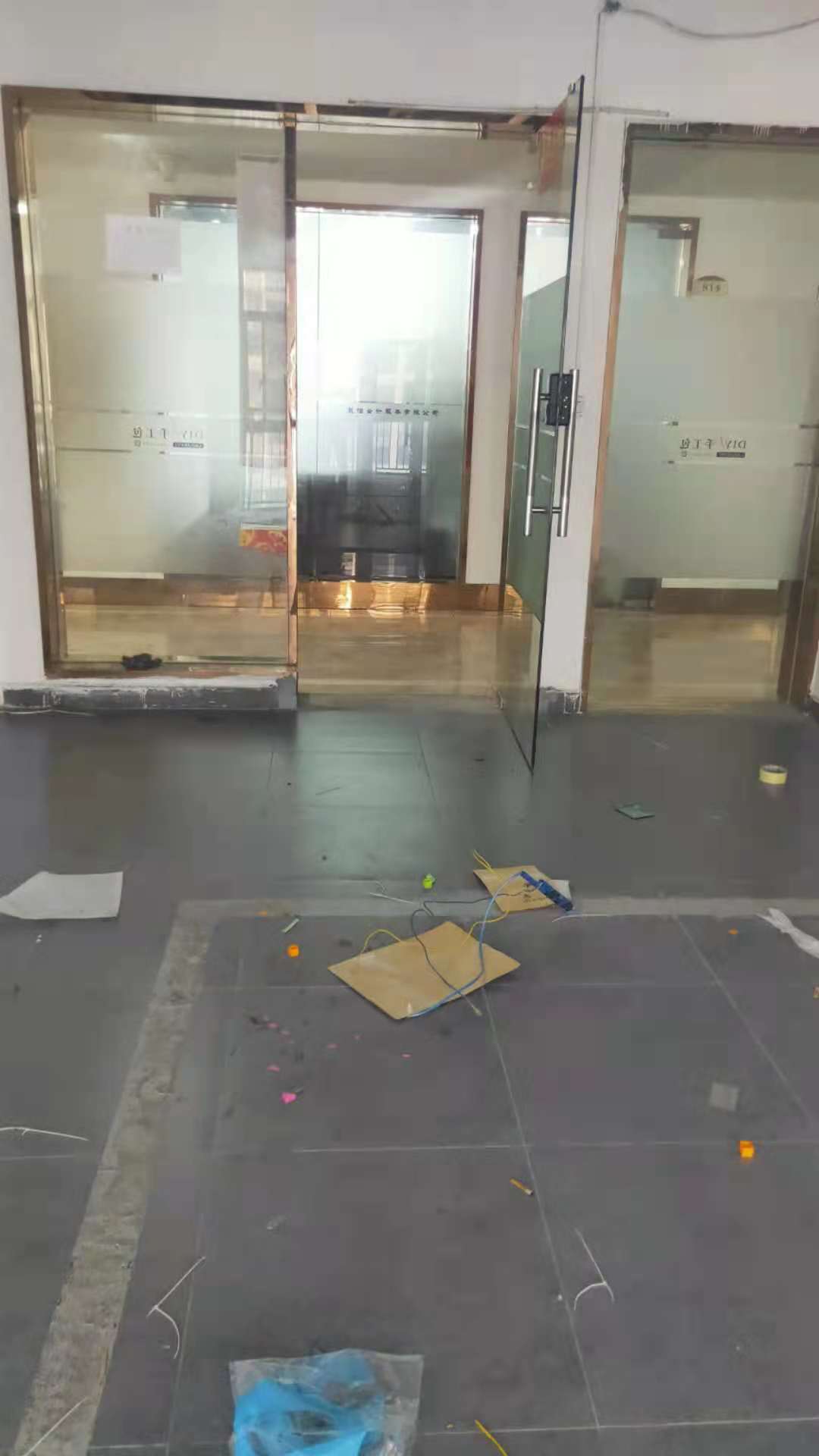 融冠亲城50写字楼 1室1厅1卫 2000.0元/月 融冠亲城50写字楼 1室1厅1卫 2000.0元/月室内图