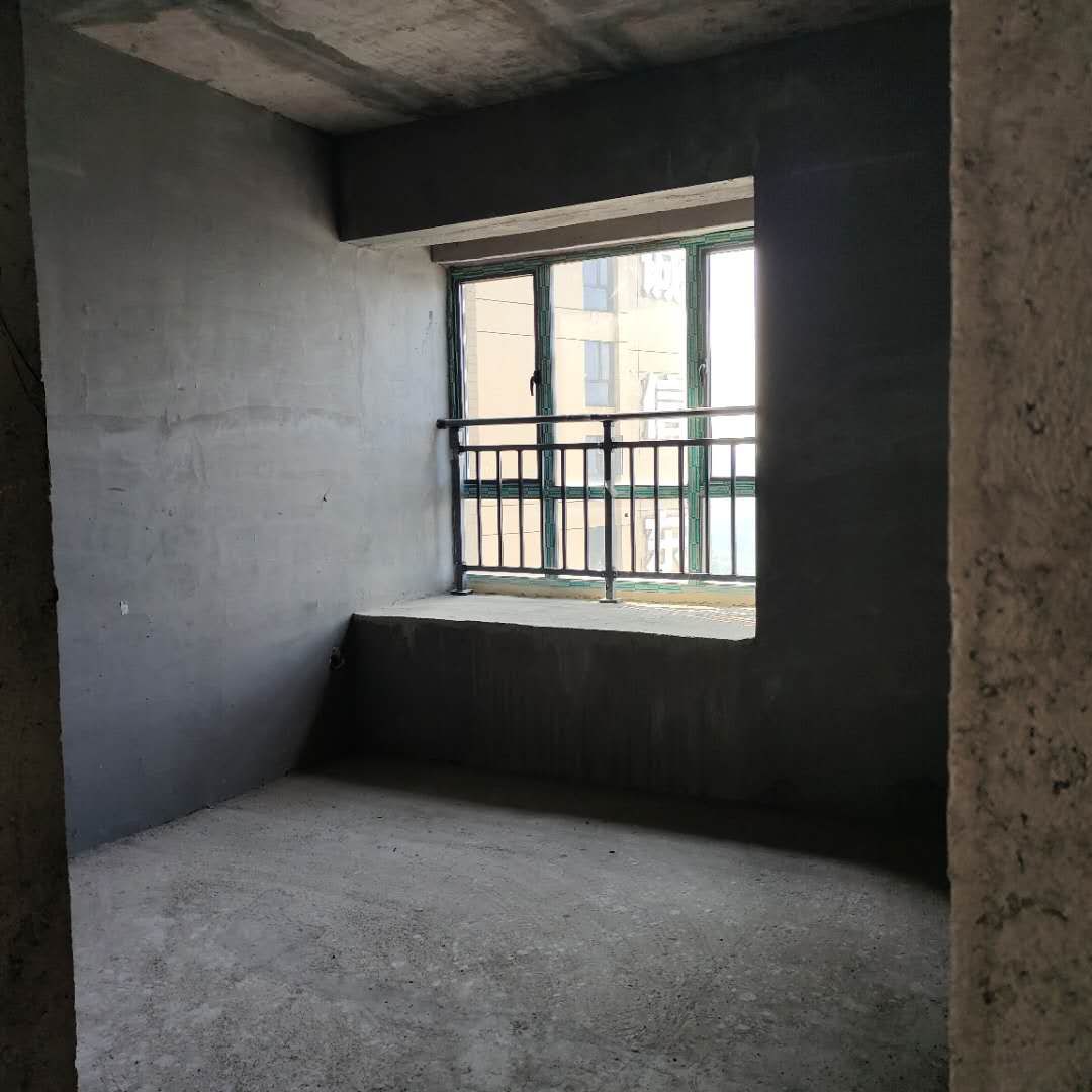 诚信东郡  2室2厅1卫    49.8万 诚信东郡  2室2厅1卫    49.8万客厅