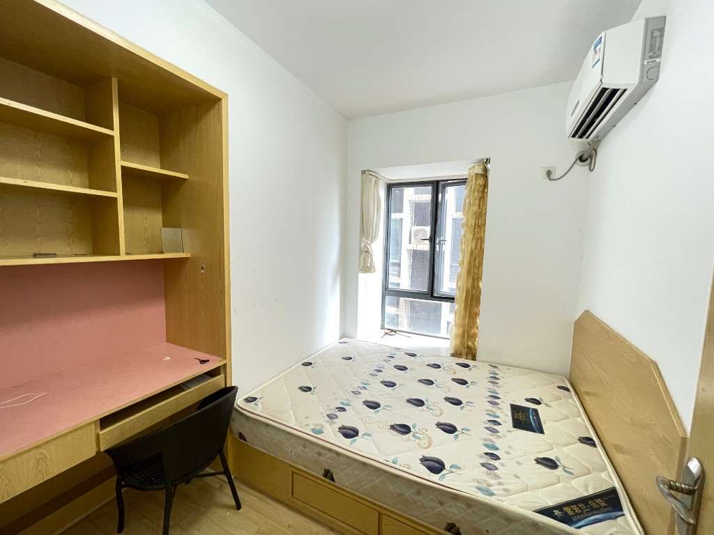 愉景湾东域 3室2厅1卫 1900.0元/月 愉景湾东域 3室2厅1卫 1900.0元/月室内图