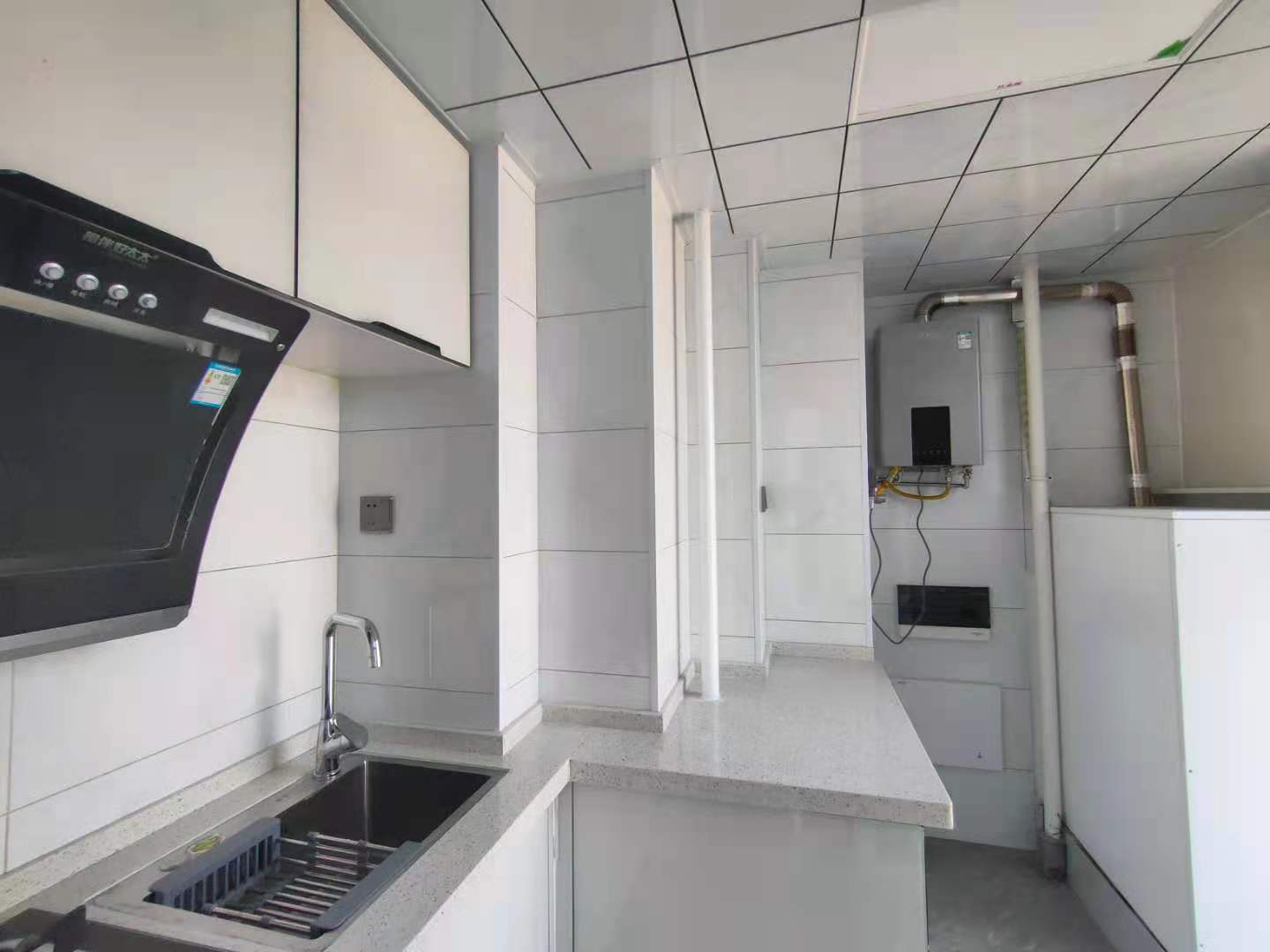 雄森国际 1室1厅1卫 1600.0元/月 雄森国际 1室1厅1卫 1600.0元/月室内图