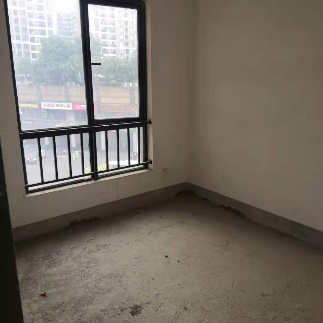 达美D6区  2室2厅1卫    2200.0元/月室内图